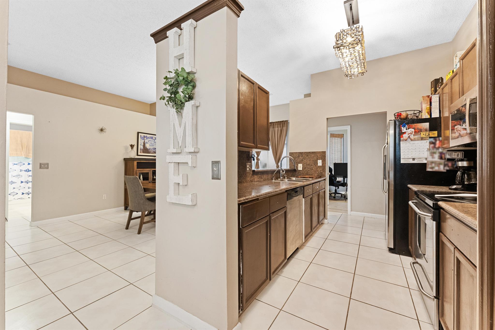 EMERALD FOREST OF WELLING - Residential