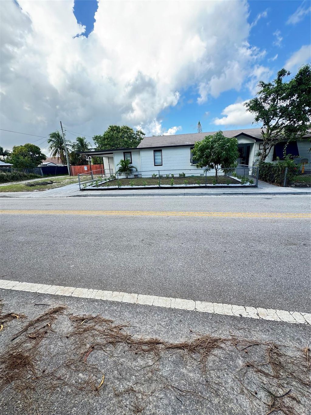 Photo of 701 N E Street #west, Lake Worth Beach, FL 33460 (MLS # F10478118)