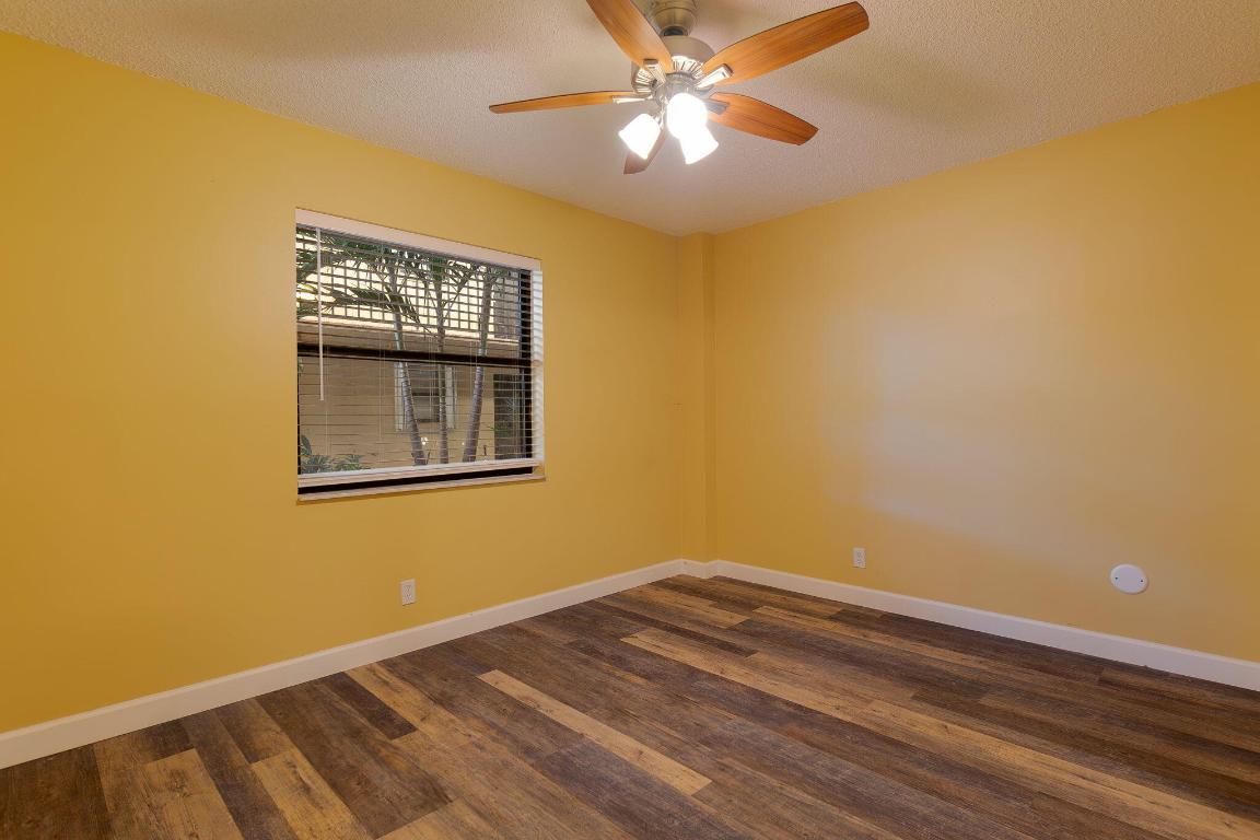 HIDDEN HARBOUR OF THE PALM BEACHES CONDO - Residential Lease