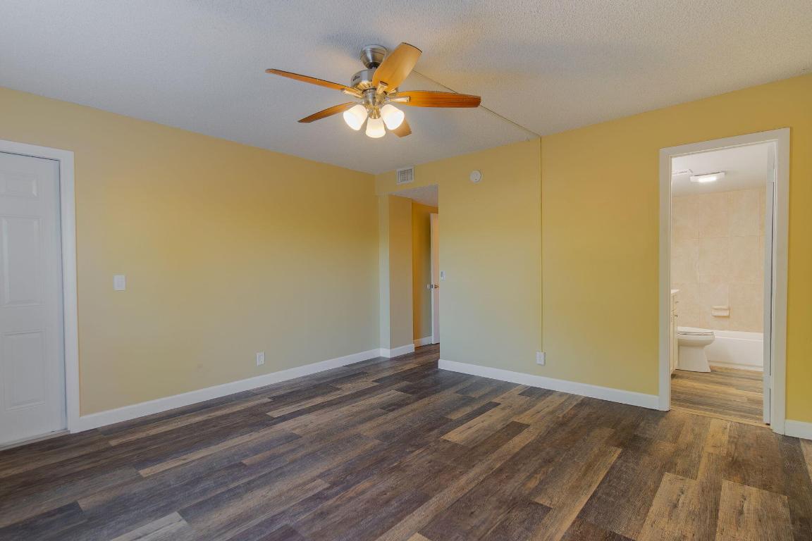 HIDDEN HARBOUR OF THE PALM BEACHES CONDO - Residential Lease