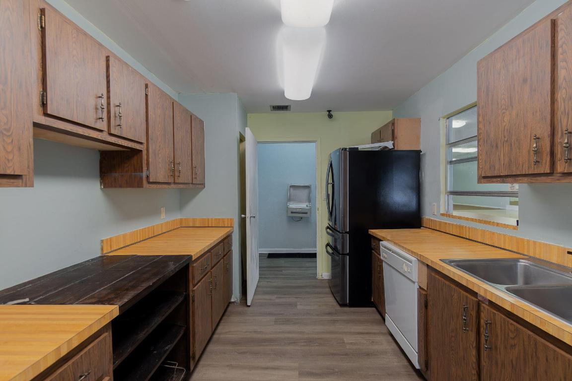 HIDDEN HARBOUR OF THE PALM BEACHES CONDO - Residential Lease