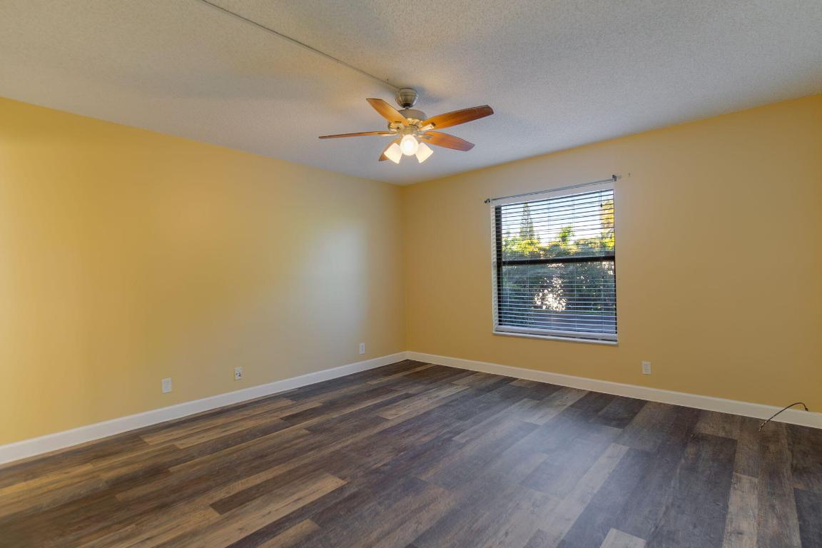 HIDDEN HARBOUR OF THE PALM BEACHES CONDO - Residential Lease