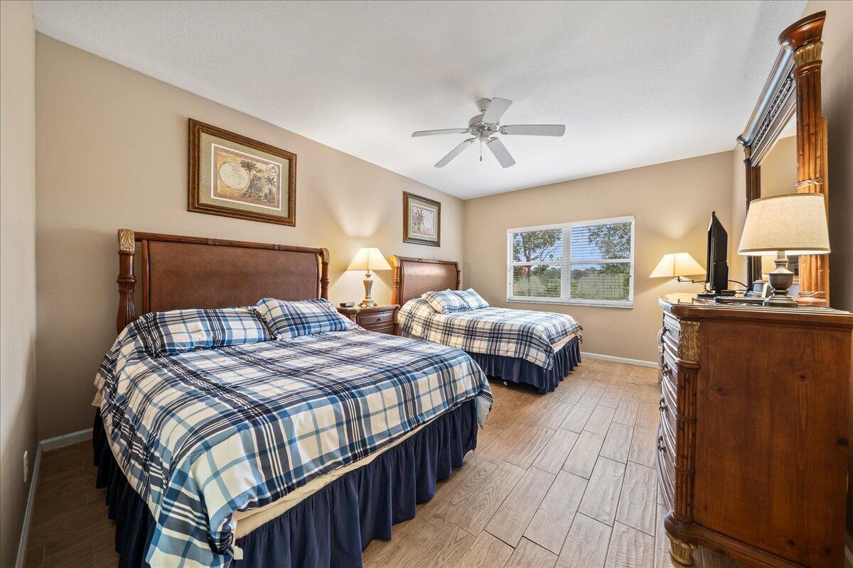 CASTLE PINES CONDOMINIUM - Residential Lease