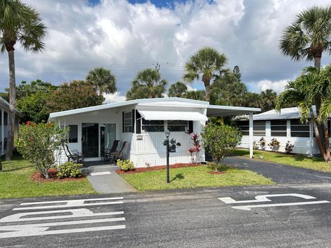 615 Alamanda Lane Deerfield Beach FL 33442