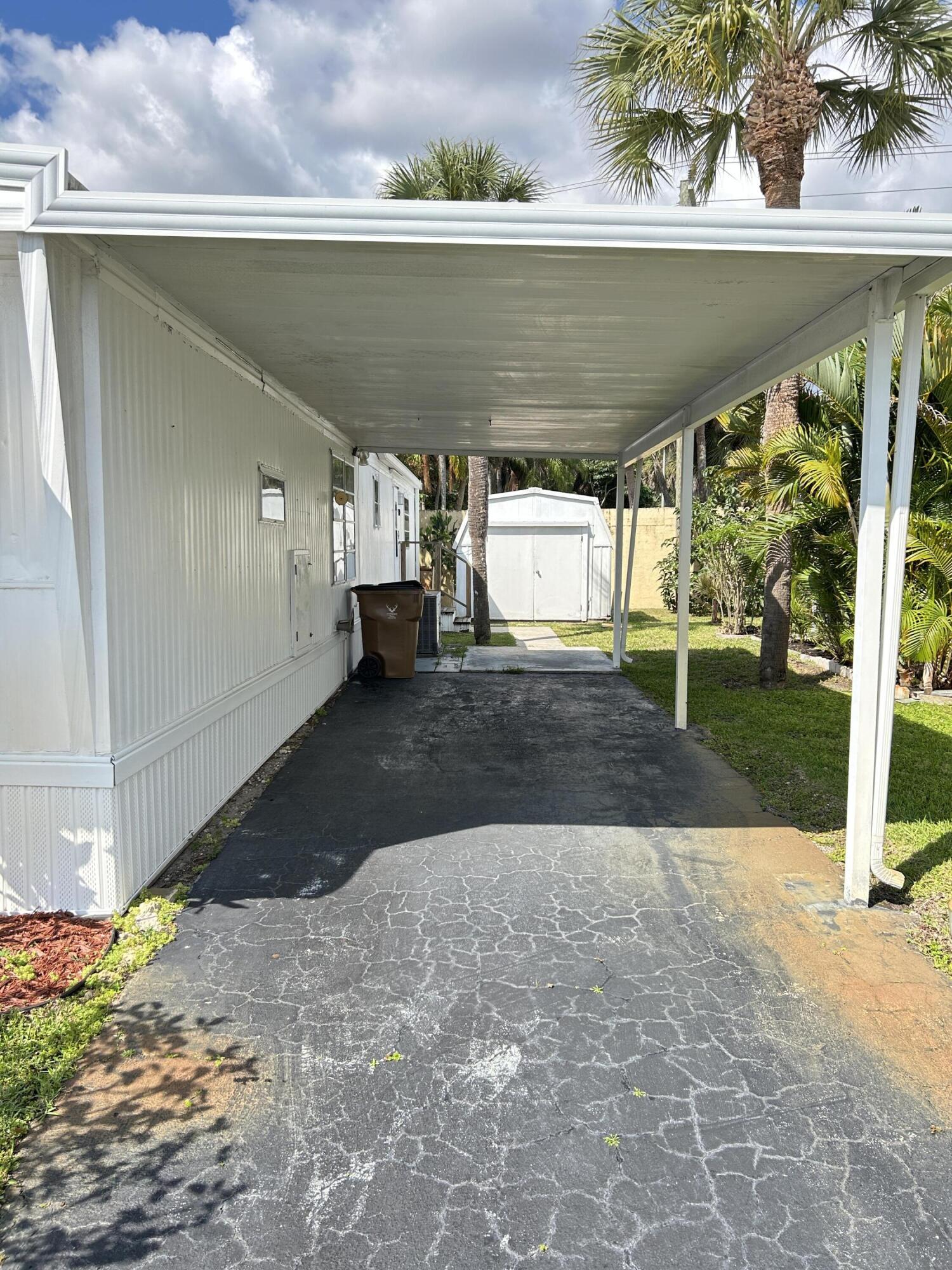 PINE TREE PARK CO-OP - Residential