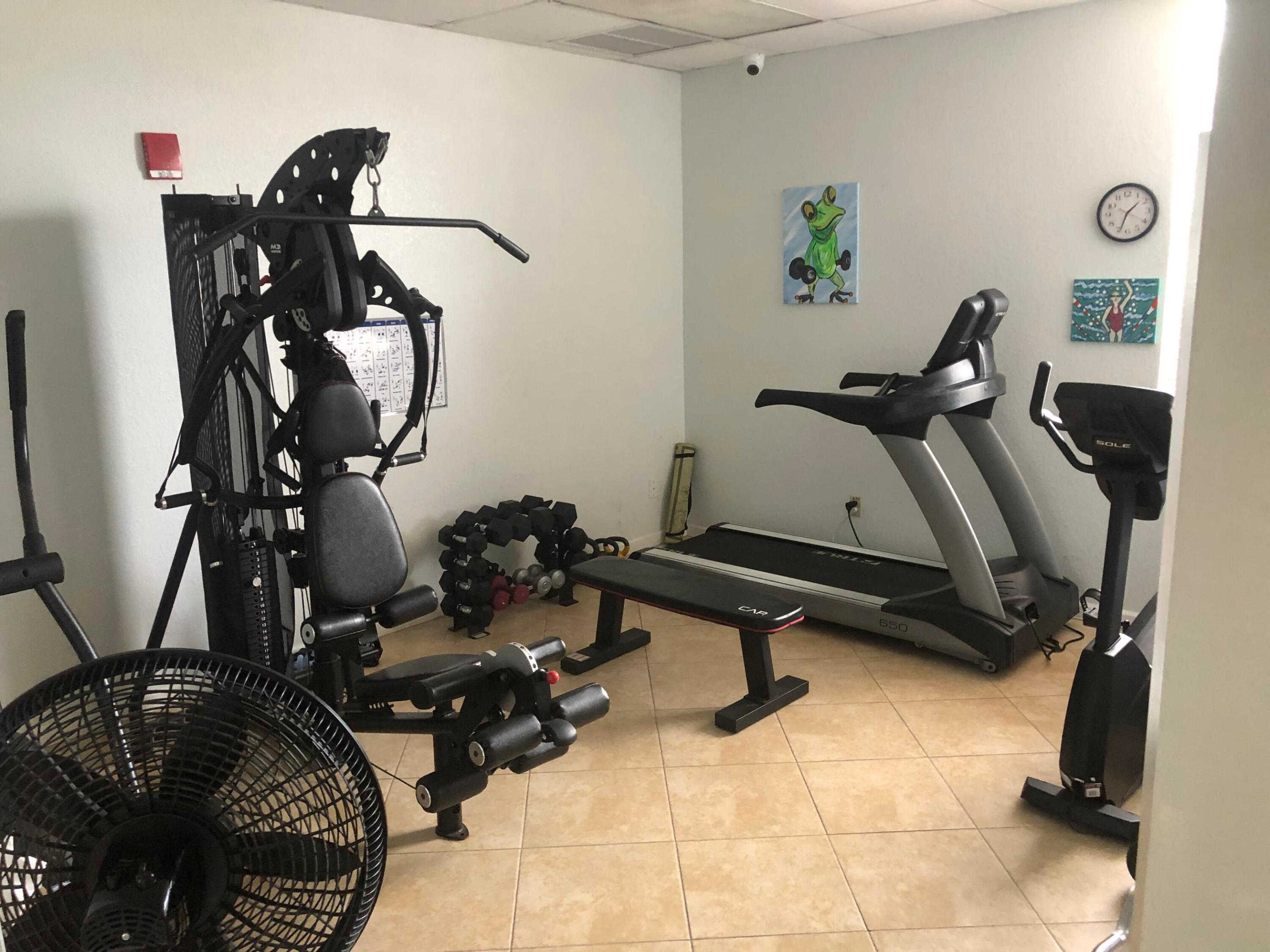 PINE TREE PARK CO-OP - Residential