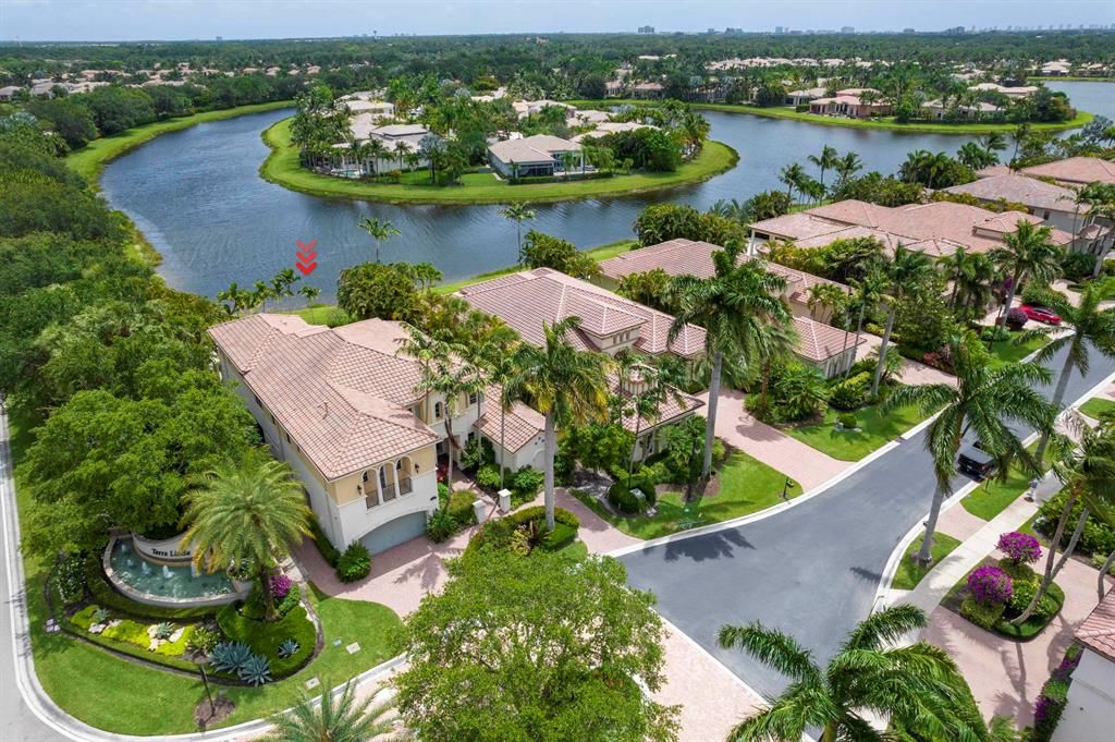 Photo of 102 Terra Linda Place, Palm Beach Gardens, FL 33418 (MLS # R10717762)