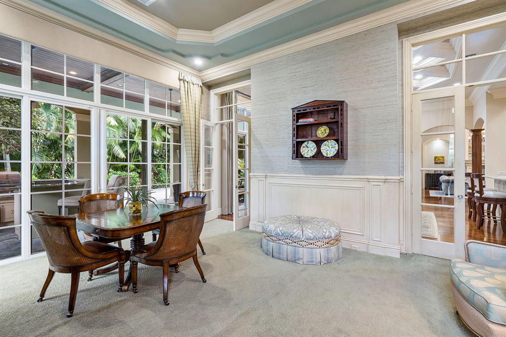 ROYAL PALM YACHT & COUNTRY CLUB - Residential