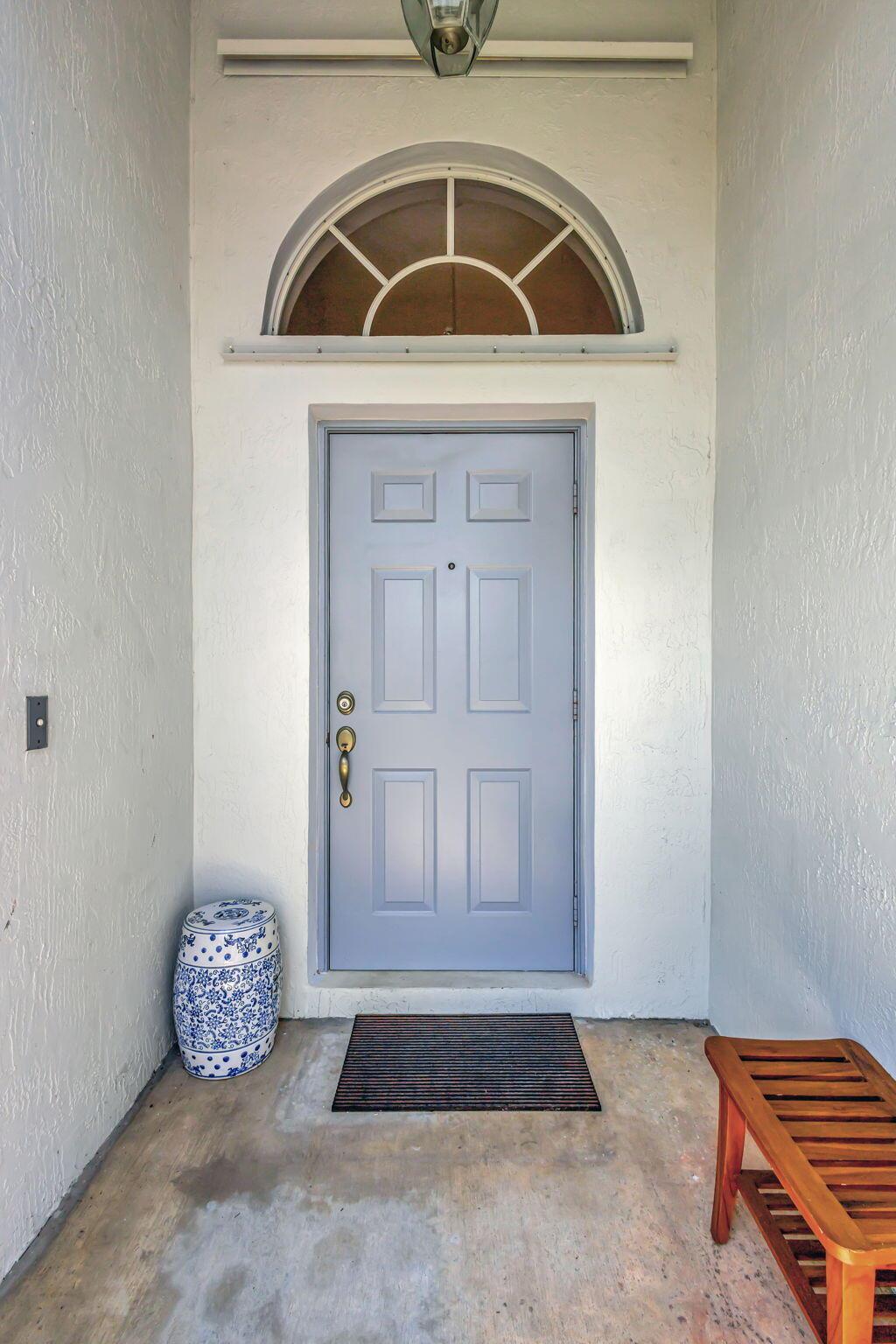 Properties 3662 Old Lighthouse Circle