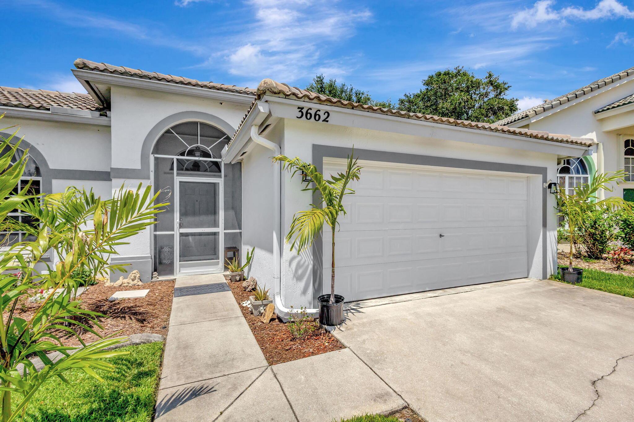 Properties 3662 Old Lighthouse Circle