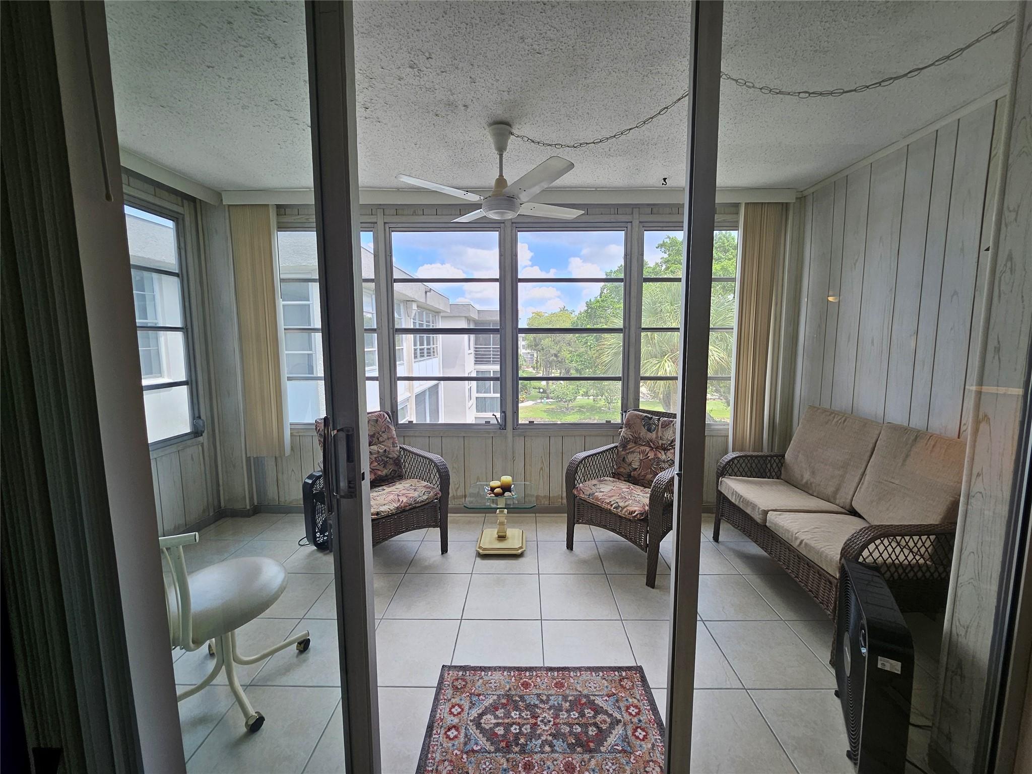 Cypress Chase Condo No4 - Residential Lease