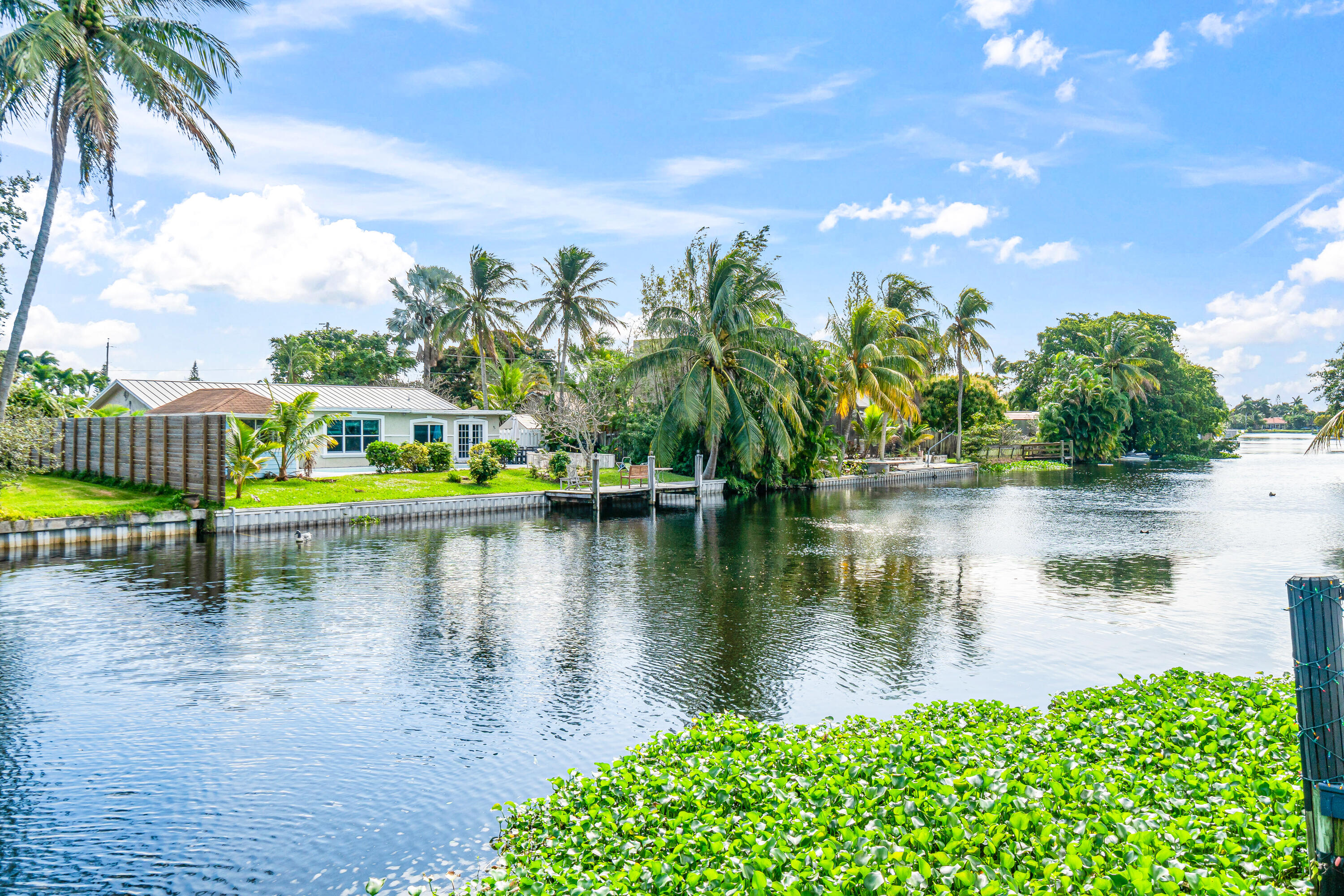 TROPIC PALMS - Residential