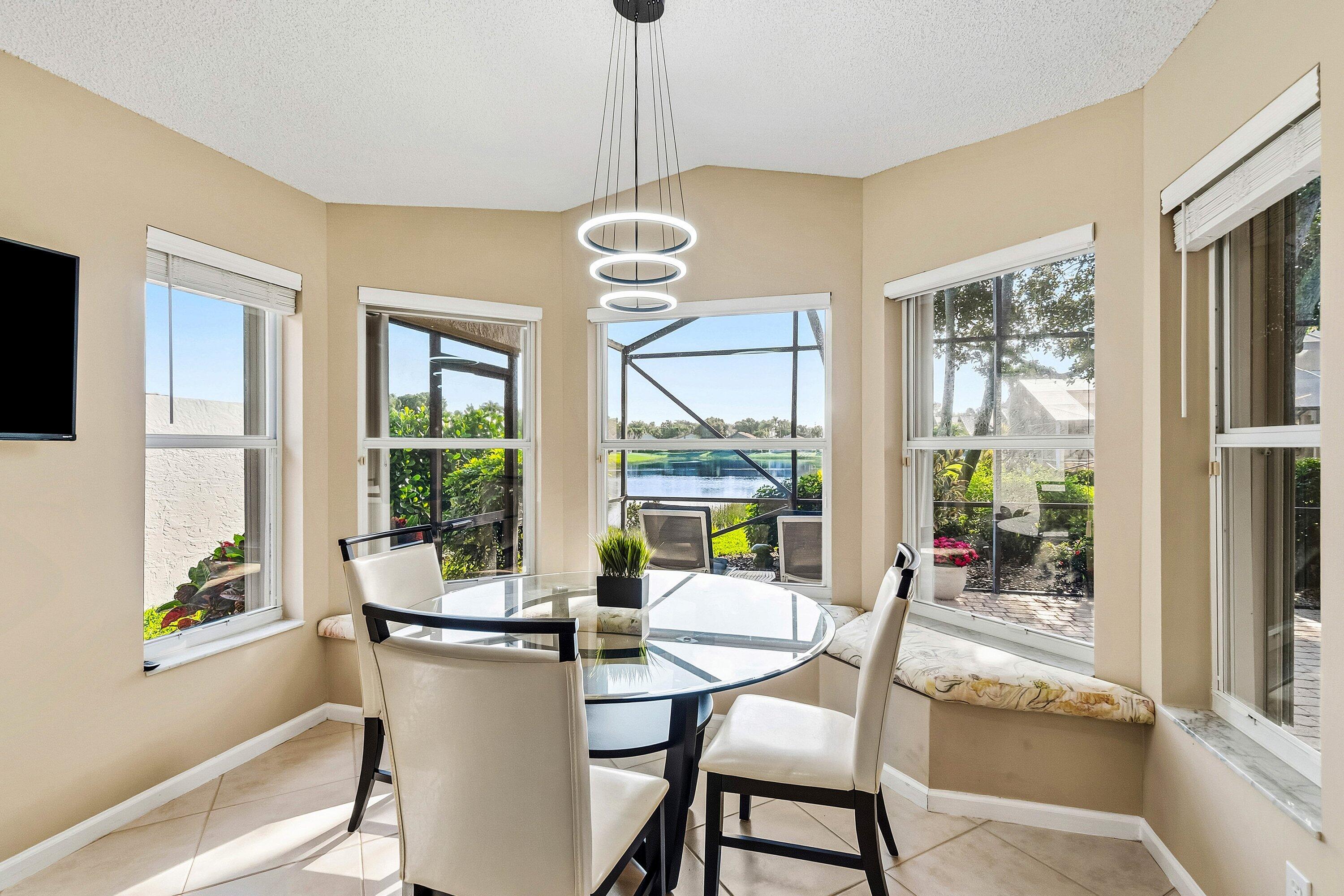 VALENCIA LAKES 3 - Residential