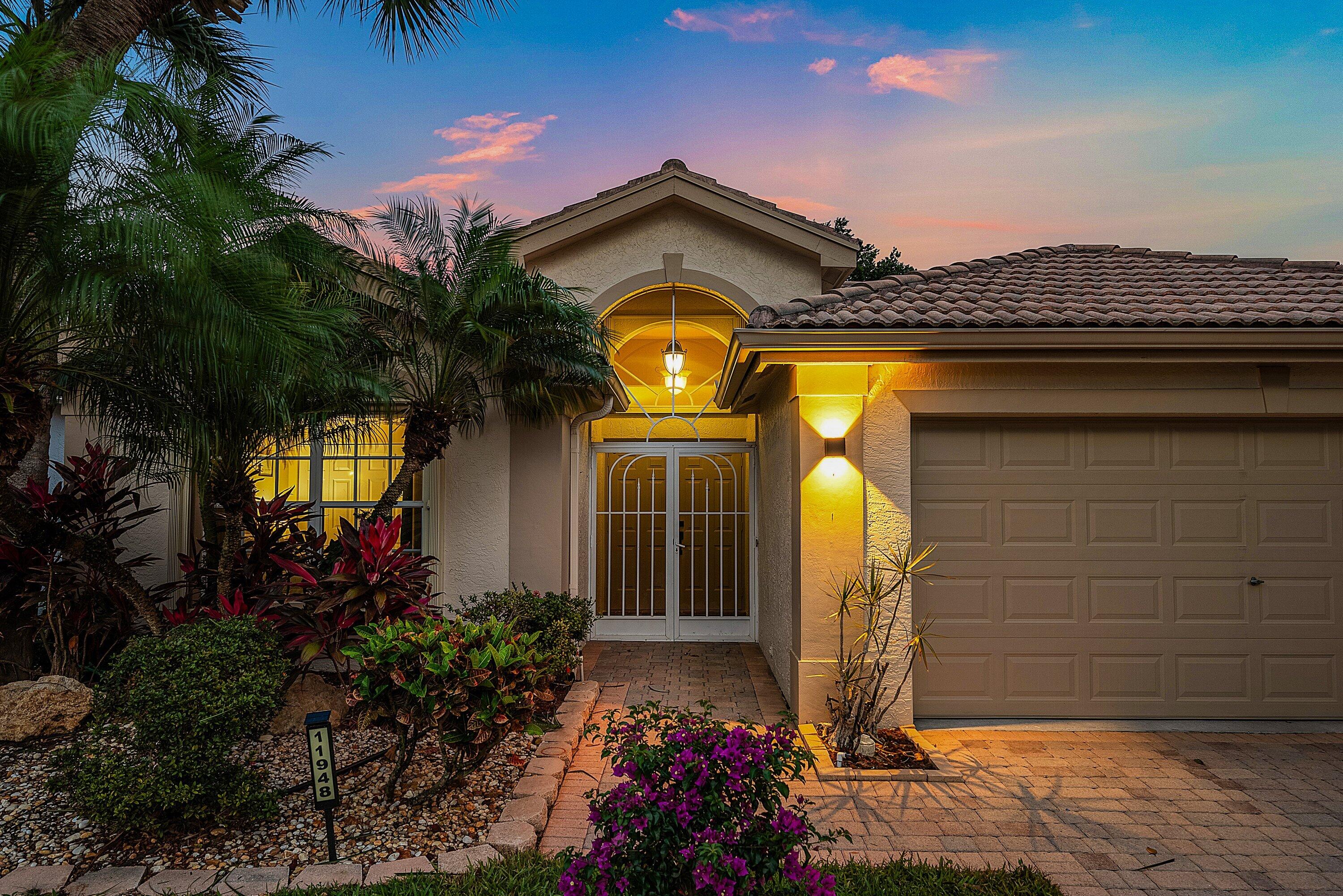 VALENCIA LAKES 3 - Residential