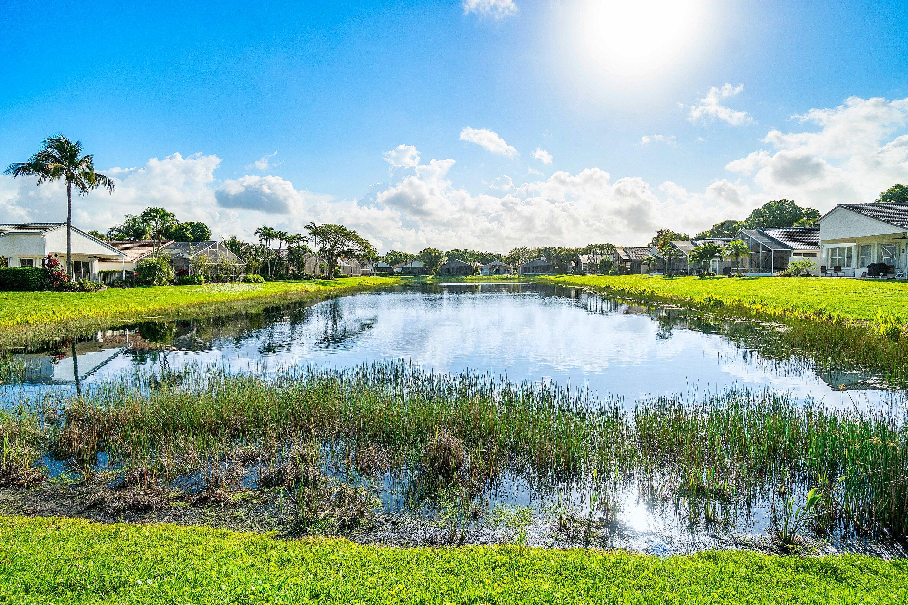 VALENCIA LAKES 3 - Residential