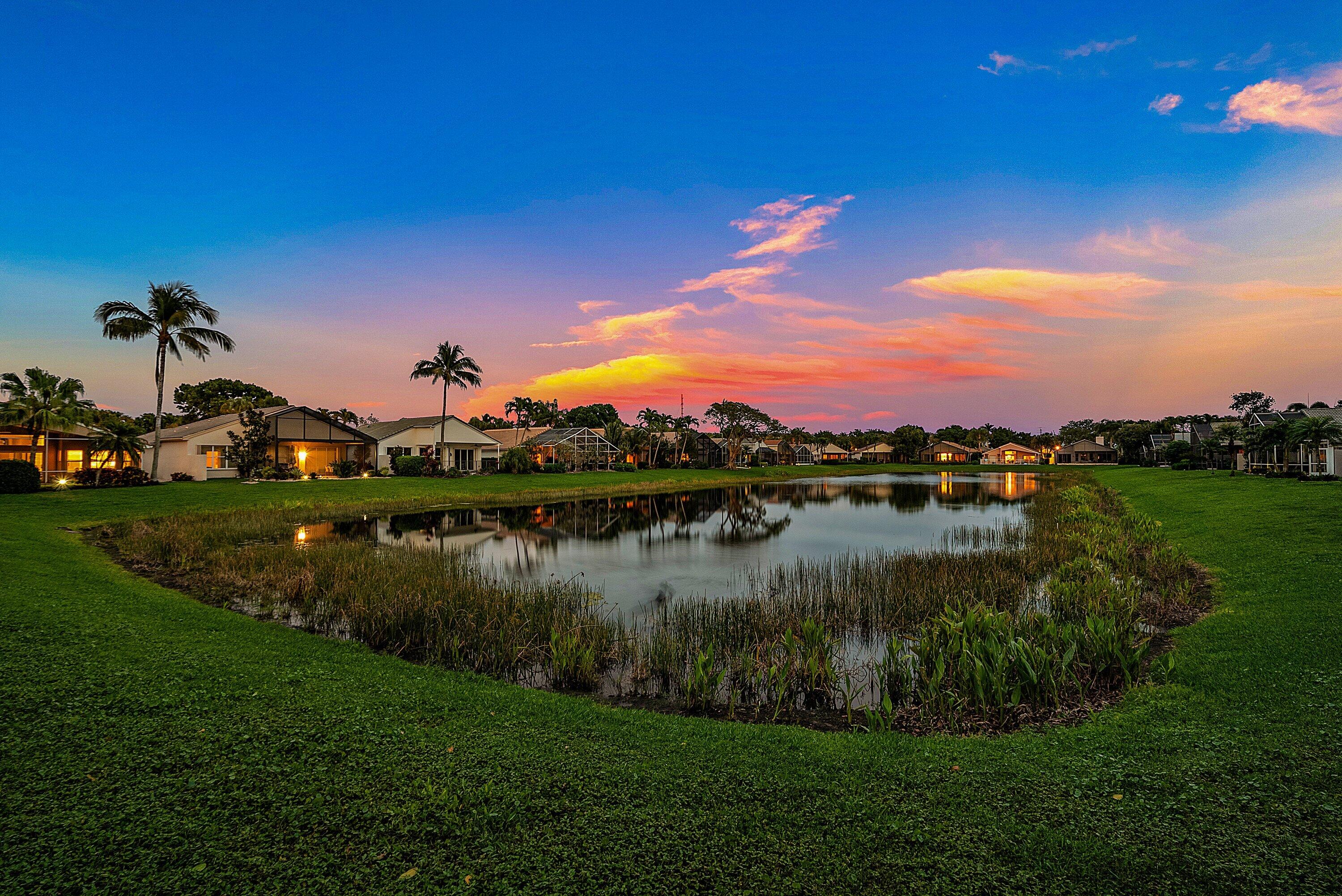 VALENCIA LAKES 3 - Residential