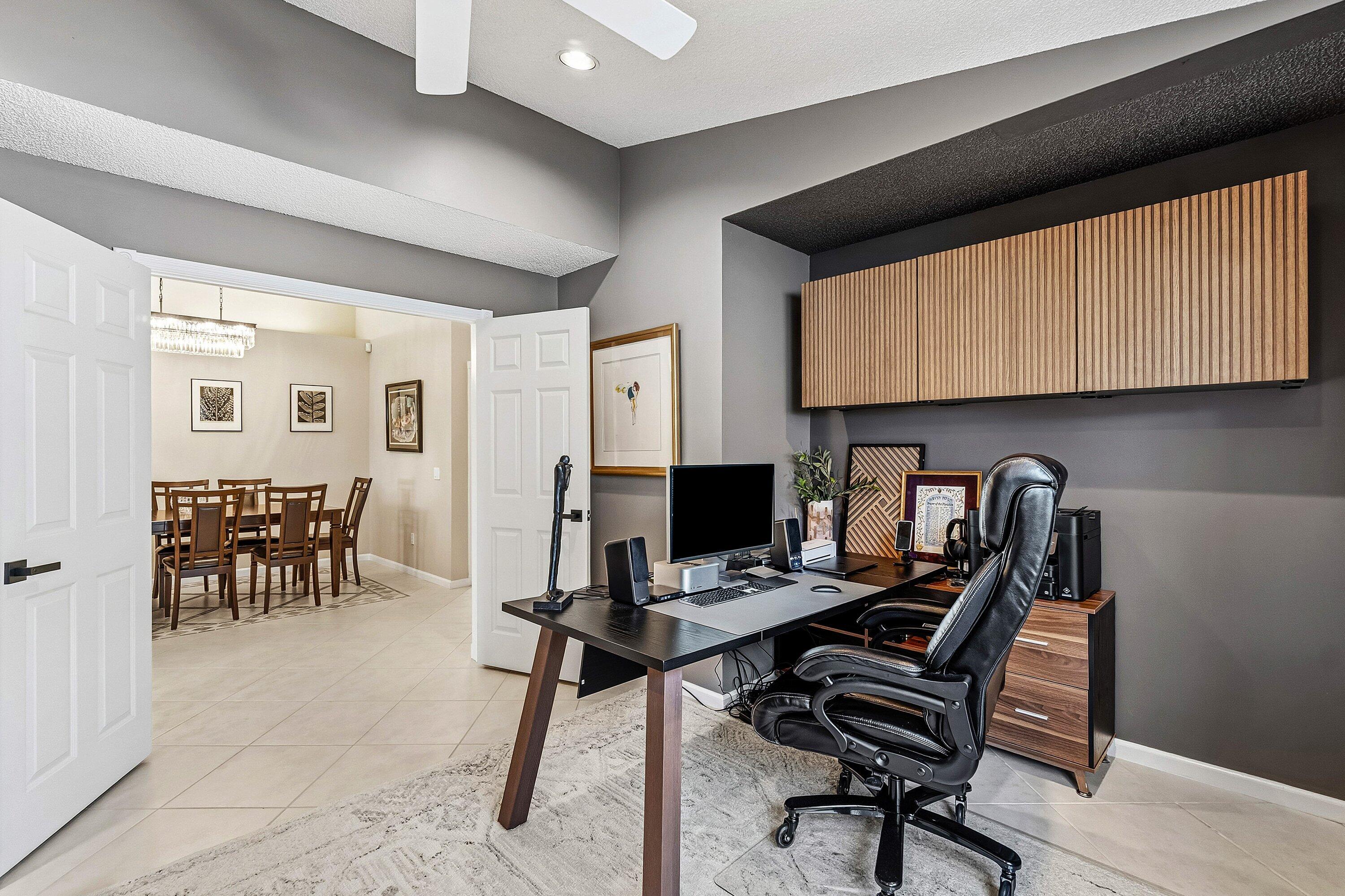 VALENCIA LAKES 3 - Residential