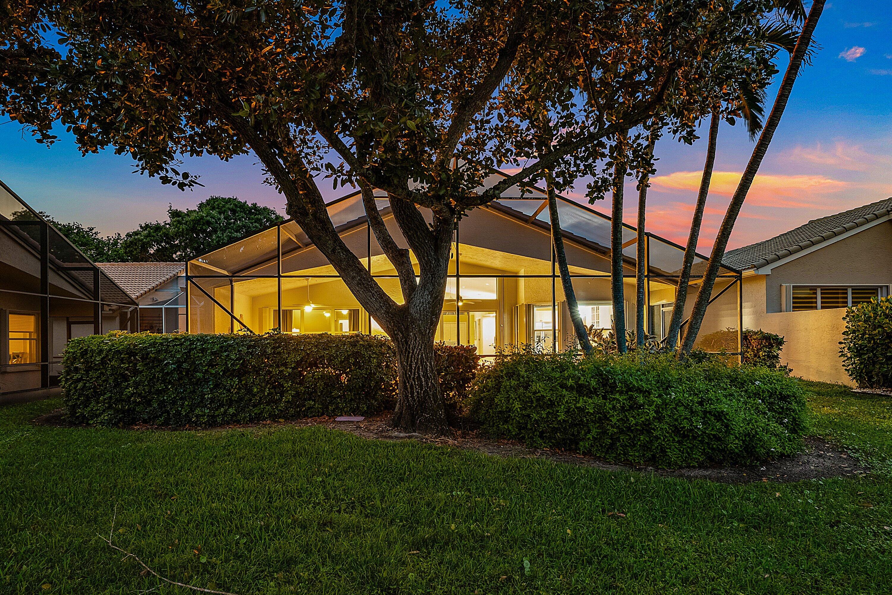 VALENCIA LAKES 3 - Residential