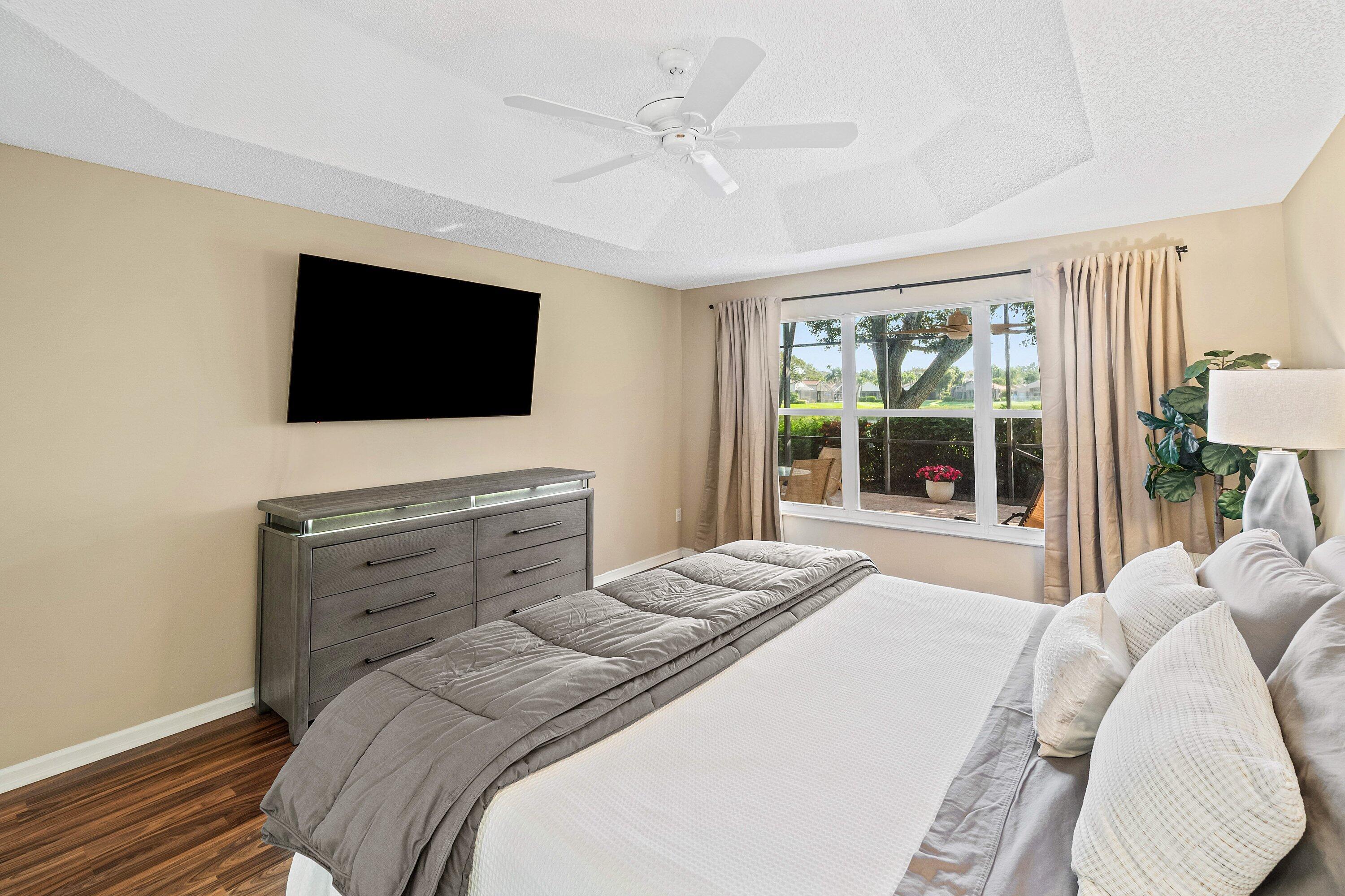 VALENCIA LAKES 3 - Residential