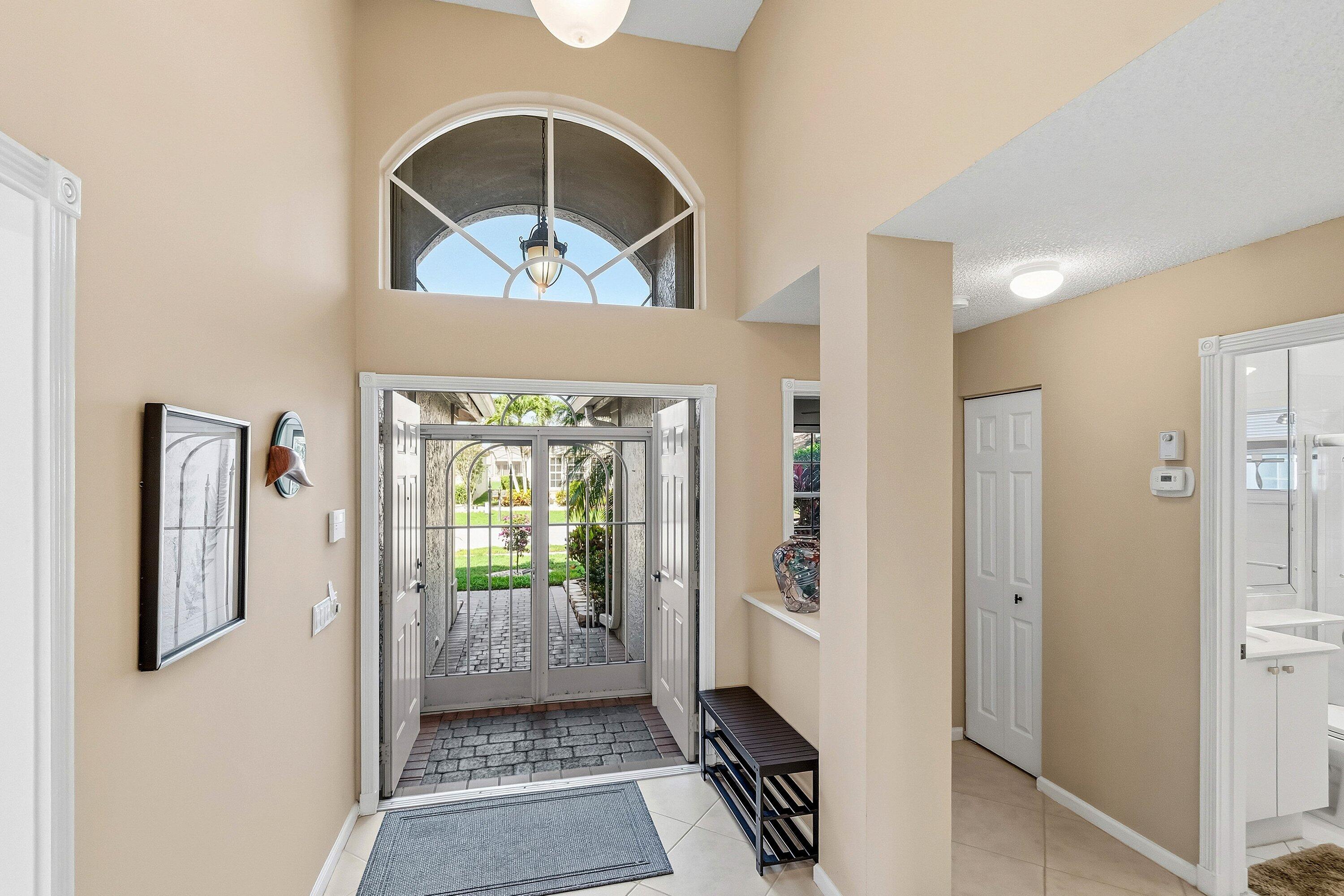 VALENCIA LAKES 3 - Residential