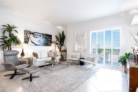 A home in Wilton Manors