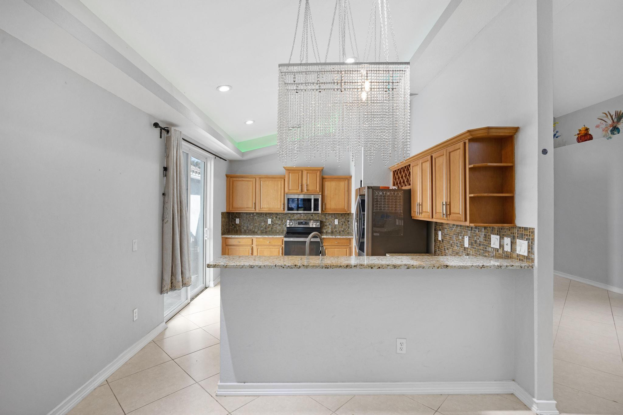 LAKE CHARLESTON TR X - Residential