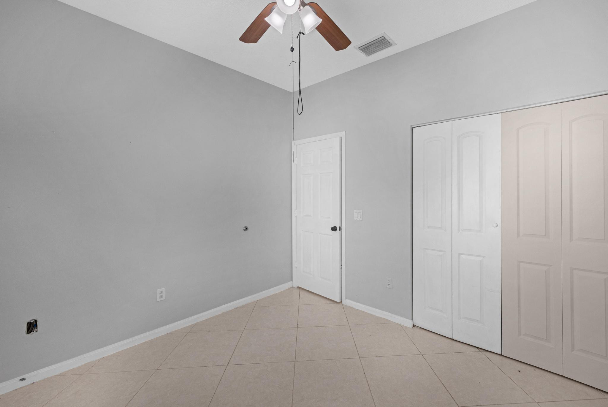 LAKE CHARLESTON TR X - Residential