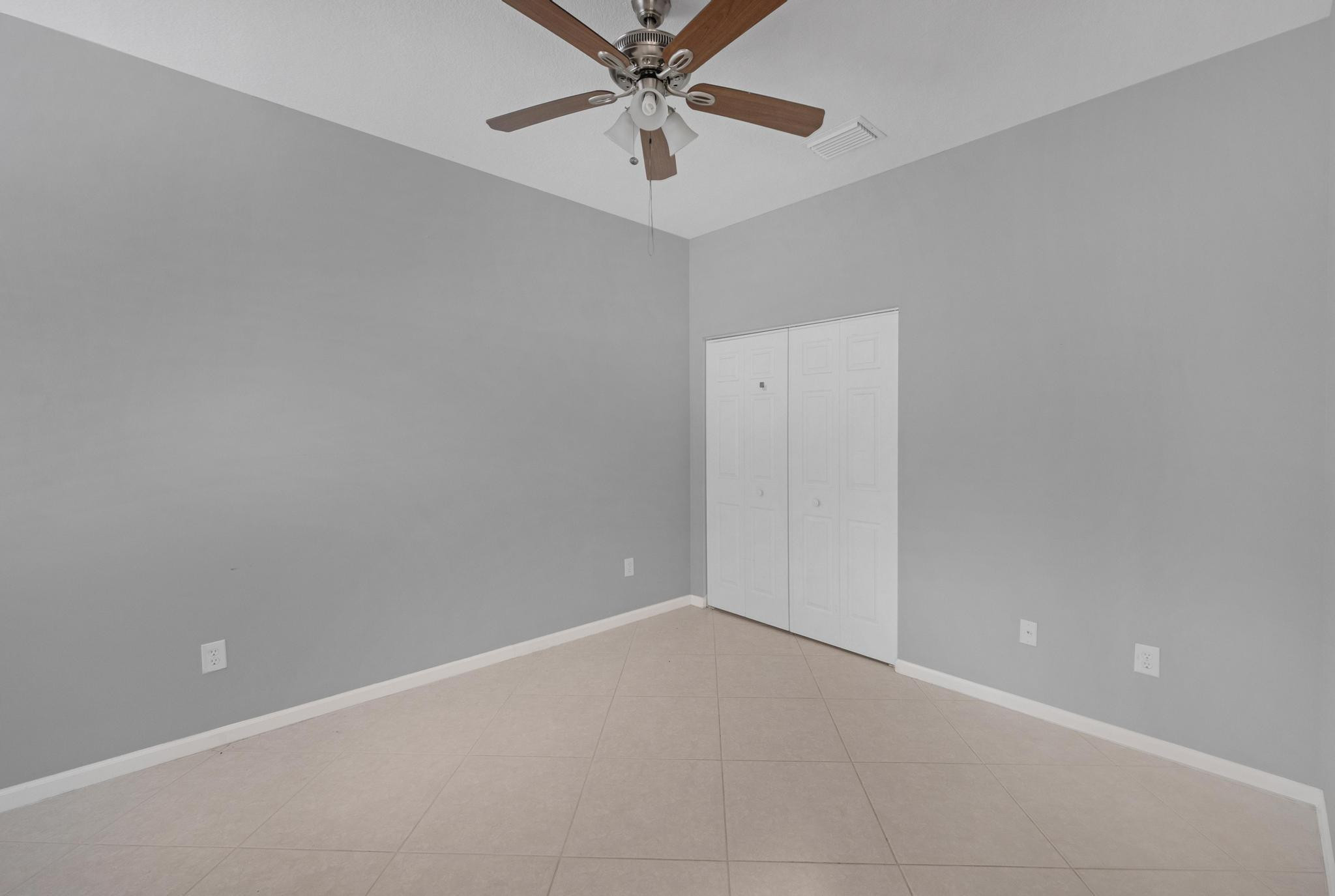 LAKE CHARLESTON TR X - Residential