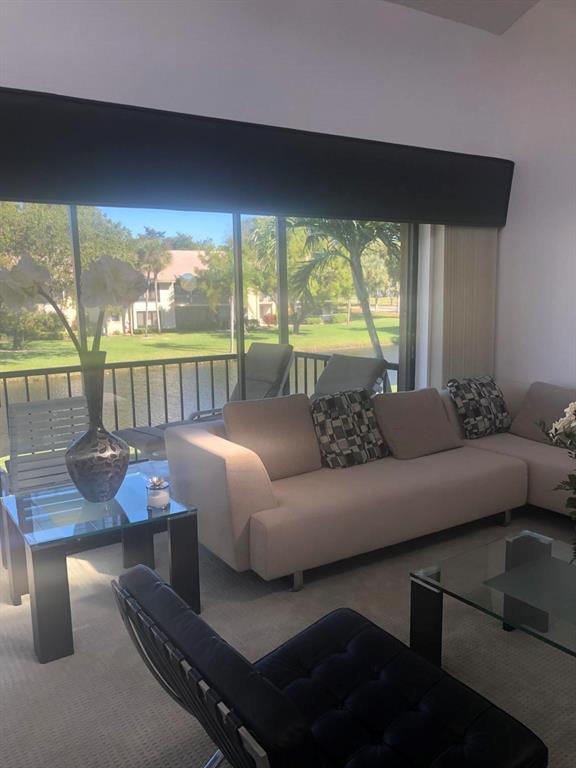 LAKEWOOD GARDENS - Residential