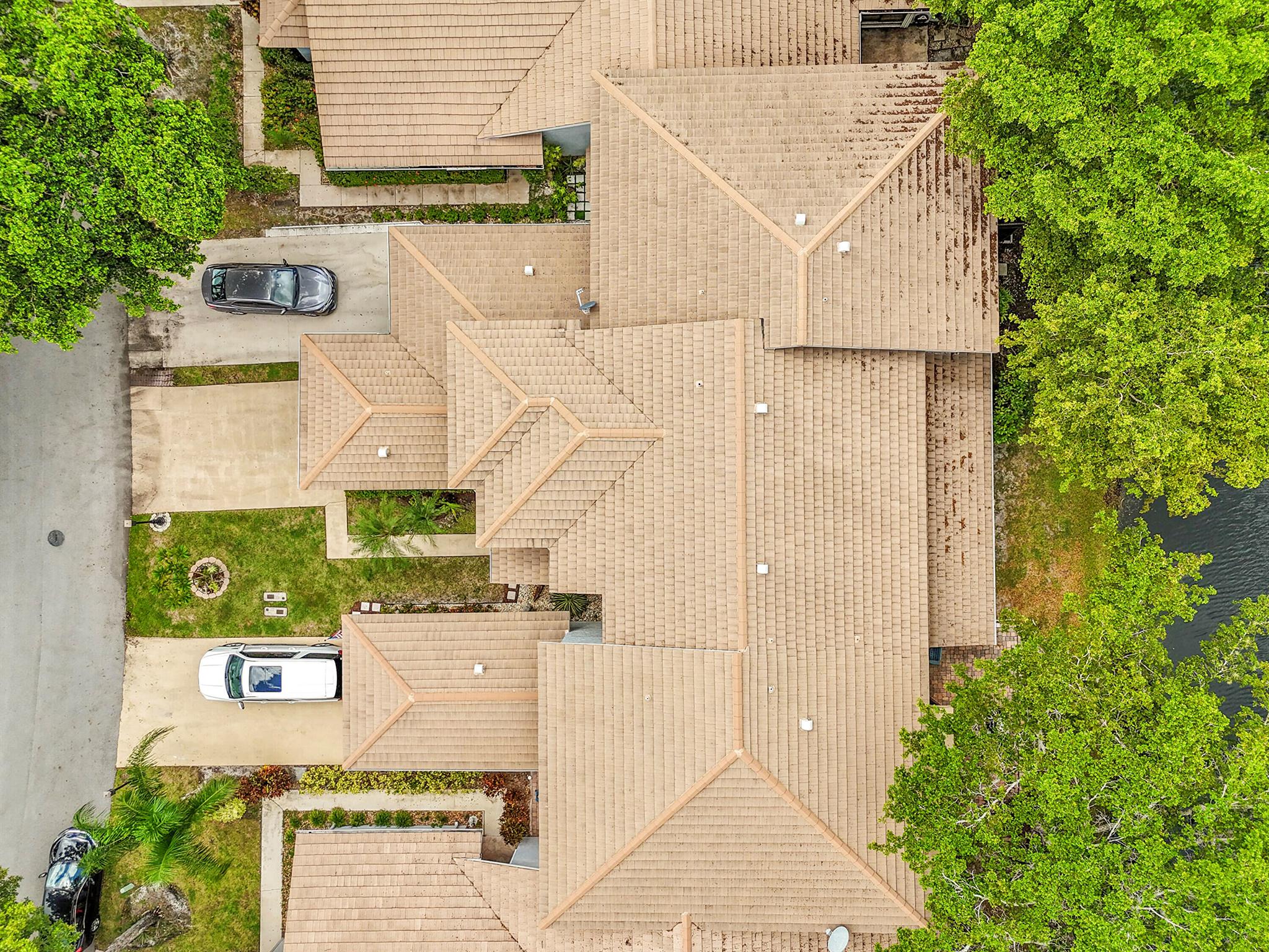 LAKES OF DEER CREEK,DEER - Residential