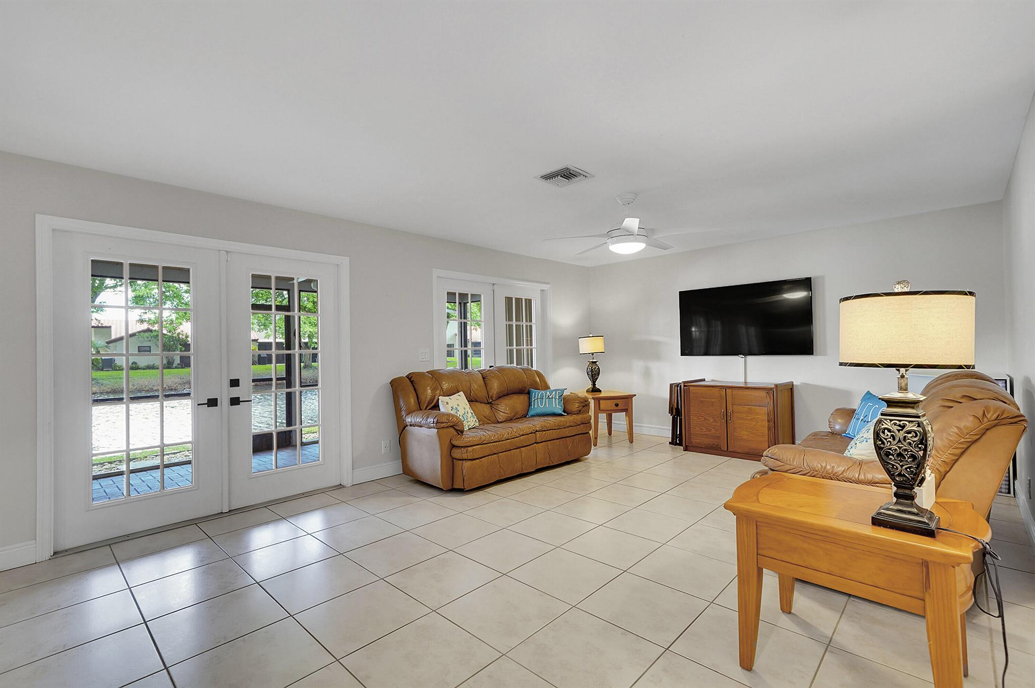 LAKES OF DEER CREEK,DEER - Residential