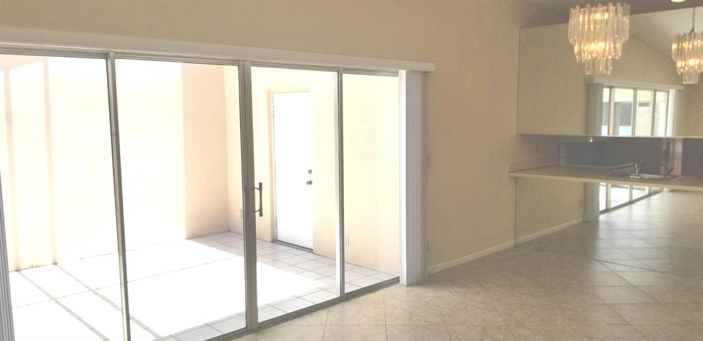 KINGS POINT 8 - Residential Lease