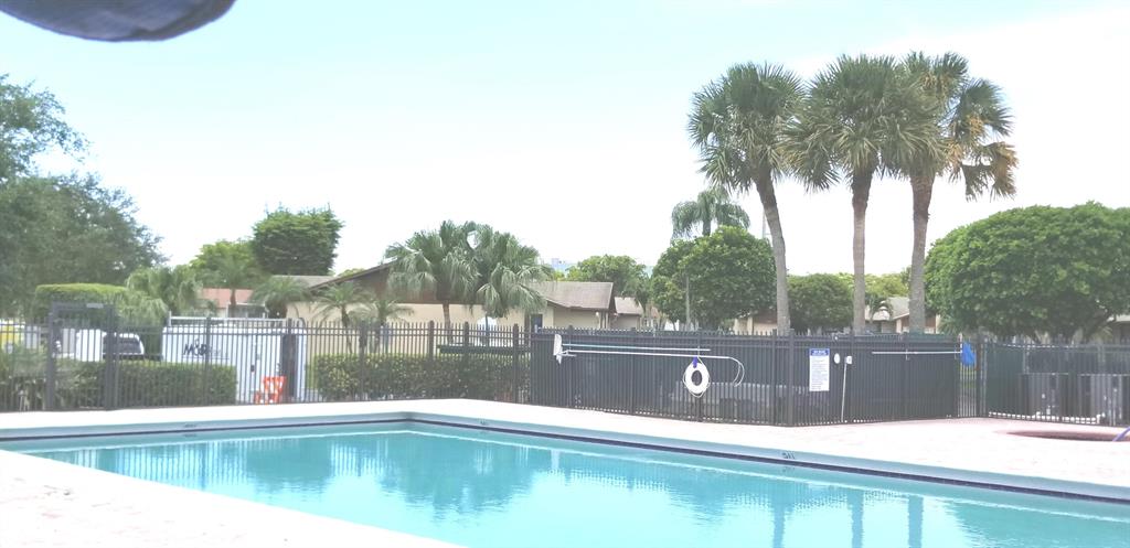 KINGS POINT 8 - Residential Lease