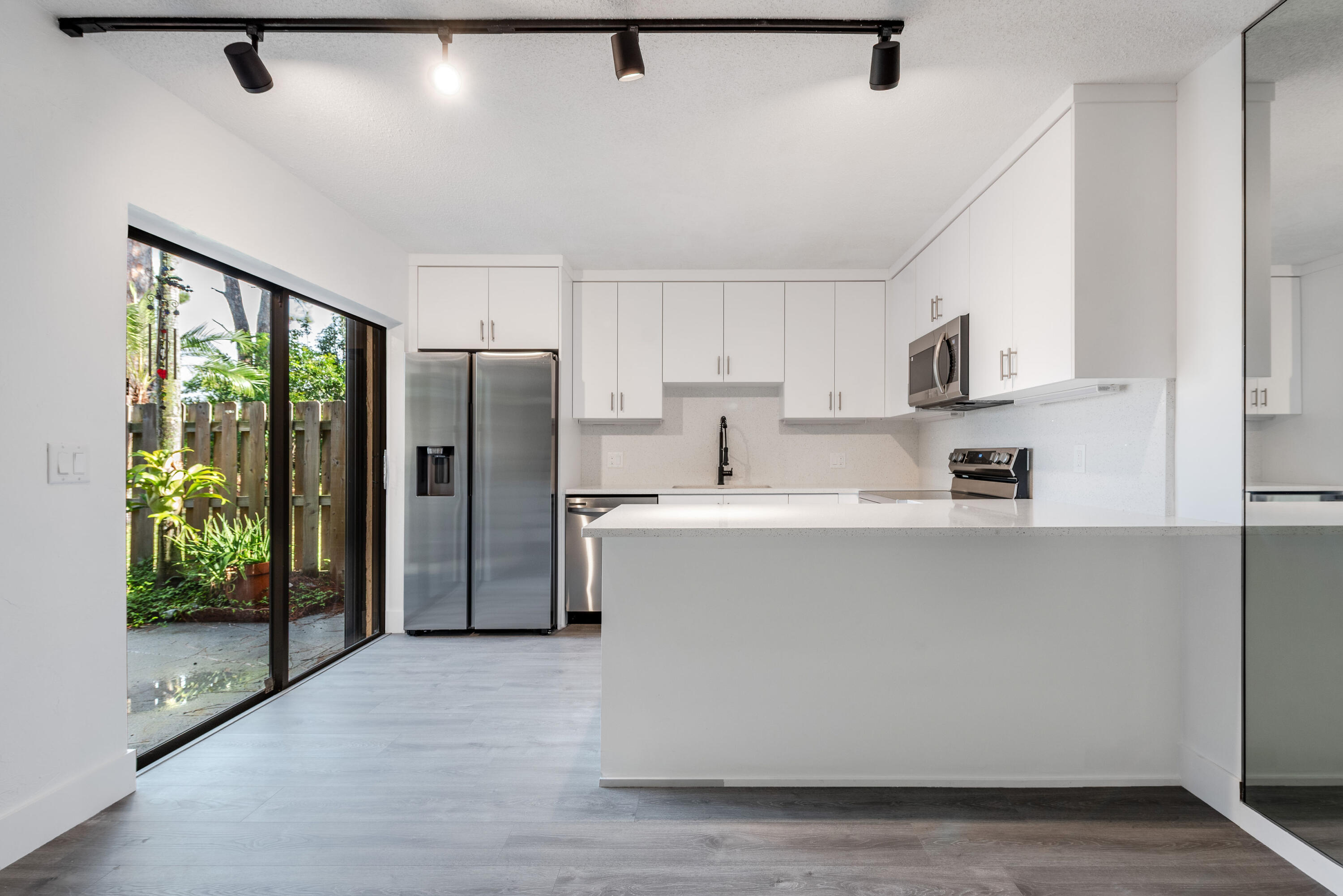 PINE GROVE TOWNHOUSES CONDO - Residential Lease
