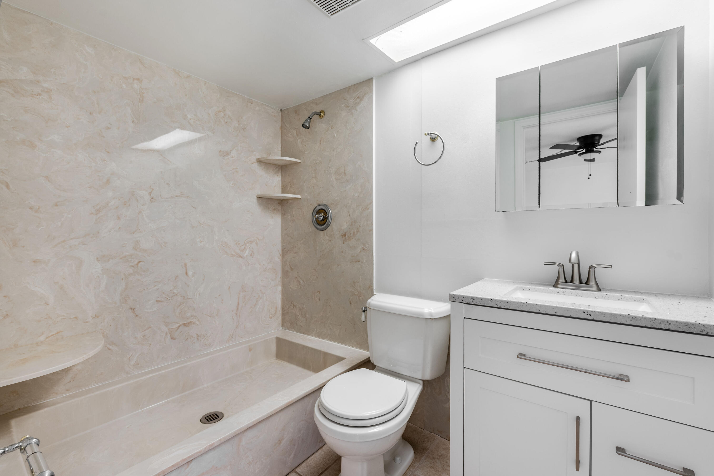 PINE GROVE TOWNHOUSES CONDO - Residential Lease