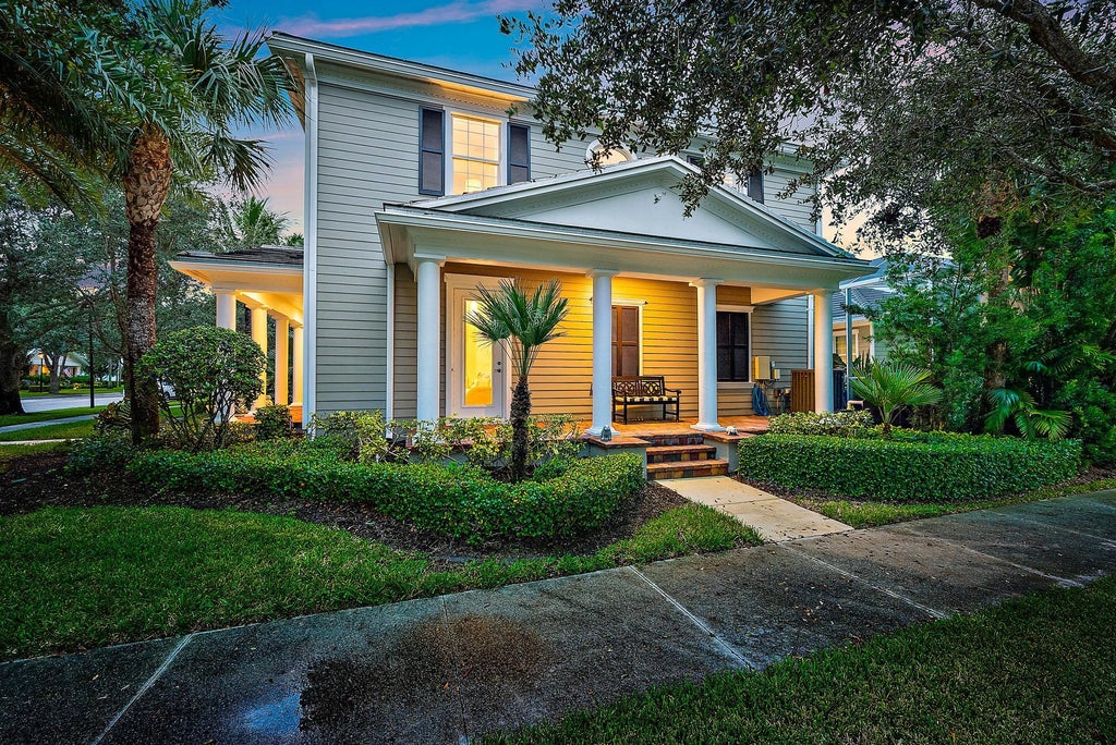 Photo of 1363 Dakota Drive, Jupiter, FL 33458 (MLS # R11022444)