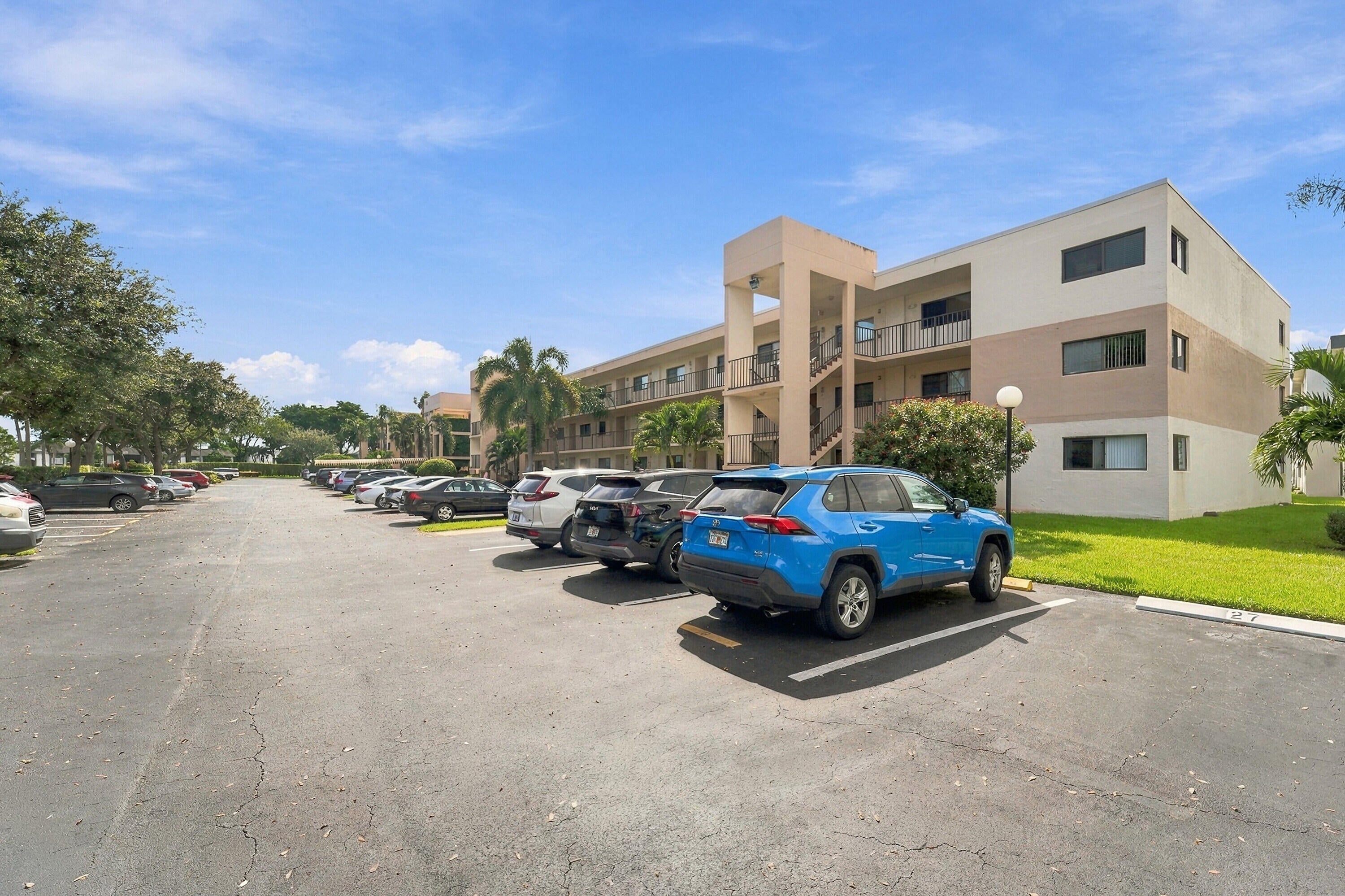 15075 Witney Road 101