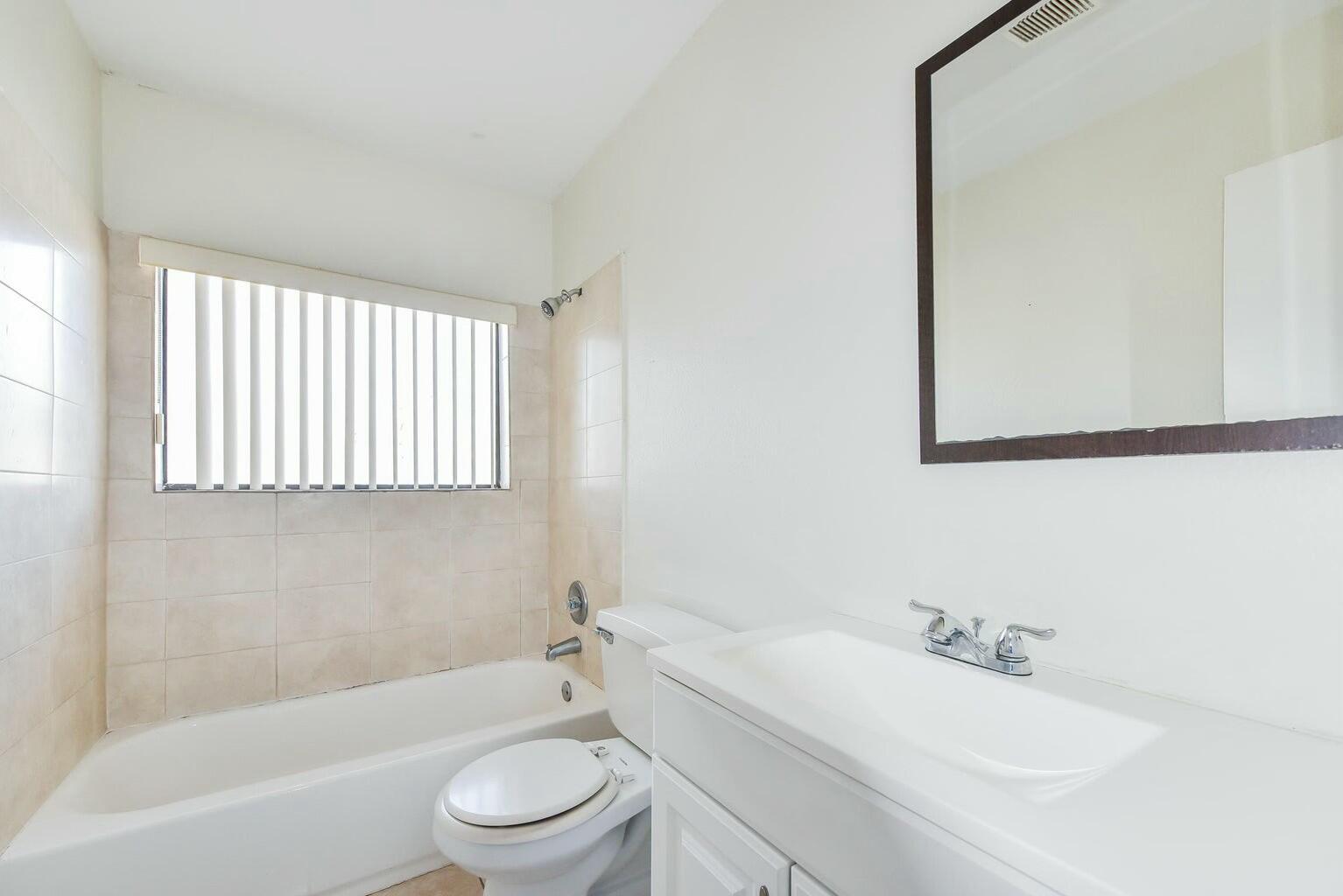 CYPRESS CREEK VILLAS OF CORAL SPRINGS - Residential