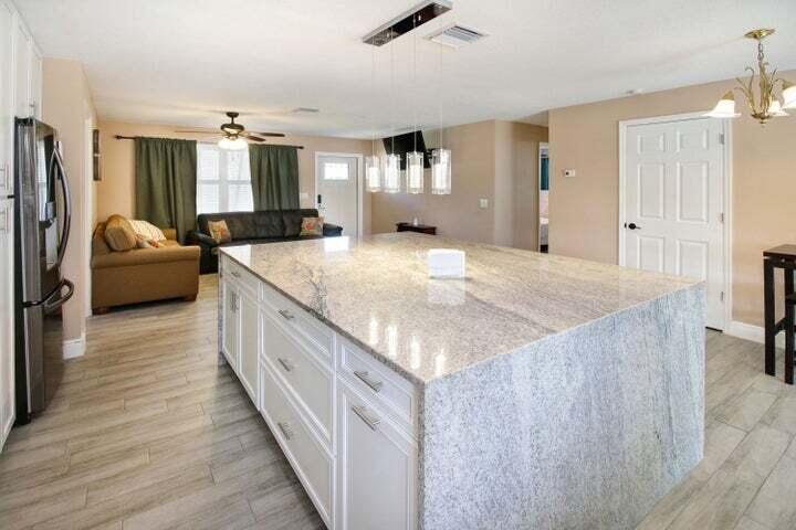 HYPOLUXO VILLAGE 2 - Residential Lease