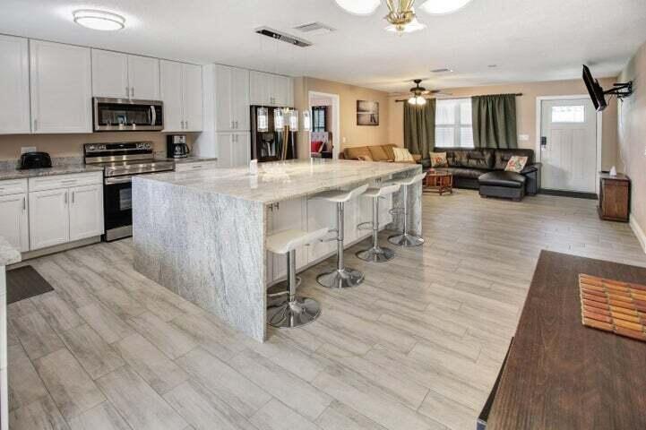 HYPOLUXO VILLAGE 2 - Residential Lease