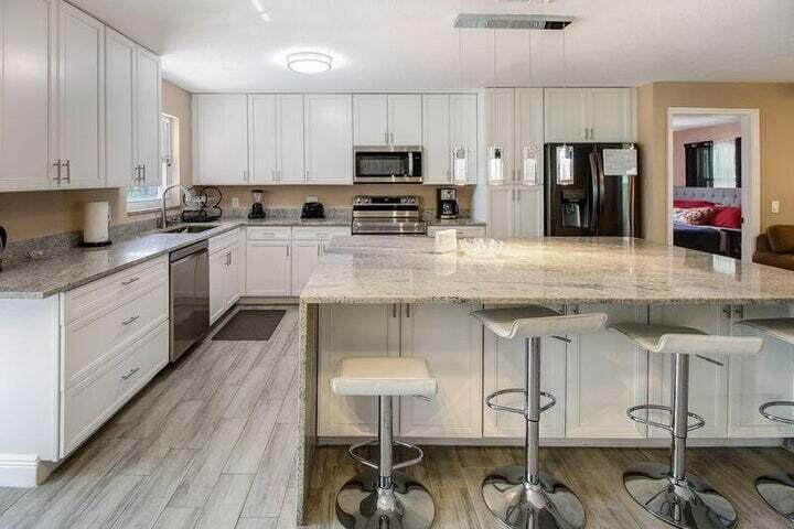 HYPOLUXO VILLAGE 2 - Residential Lease