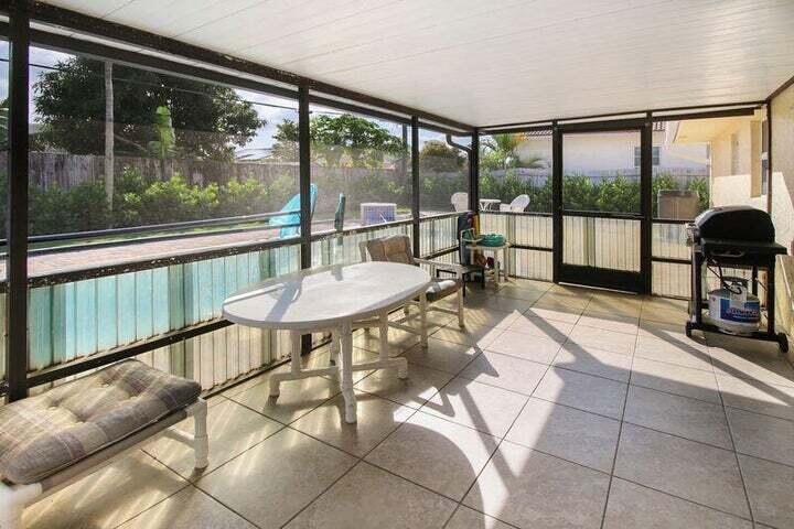 HYPOLUXO VILLAGE 2 - Residential Lease