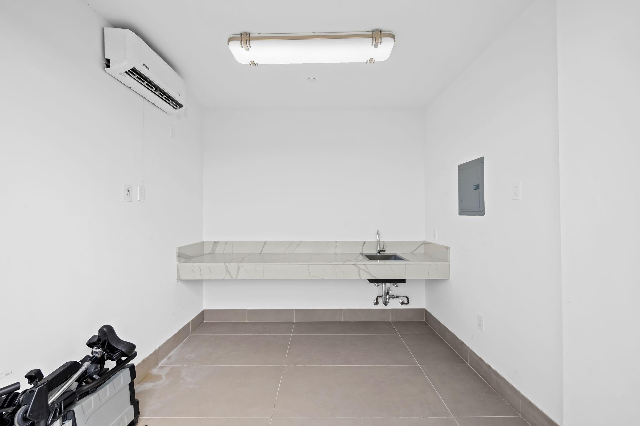 ADAGIO - Residential