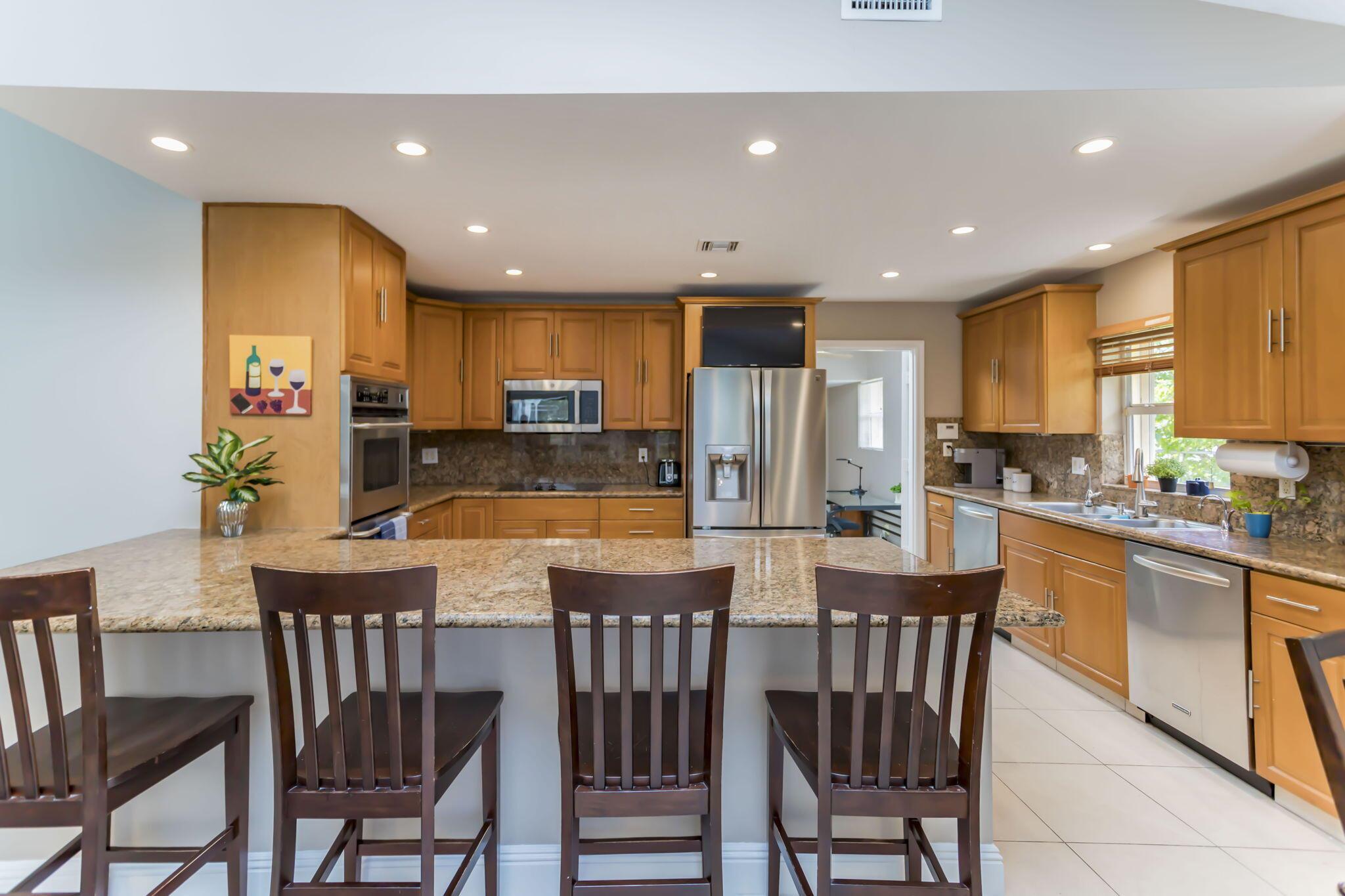 SILVER WOODS - Residential Lease