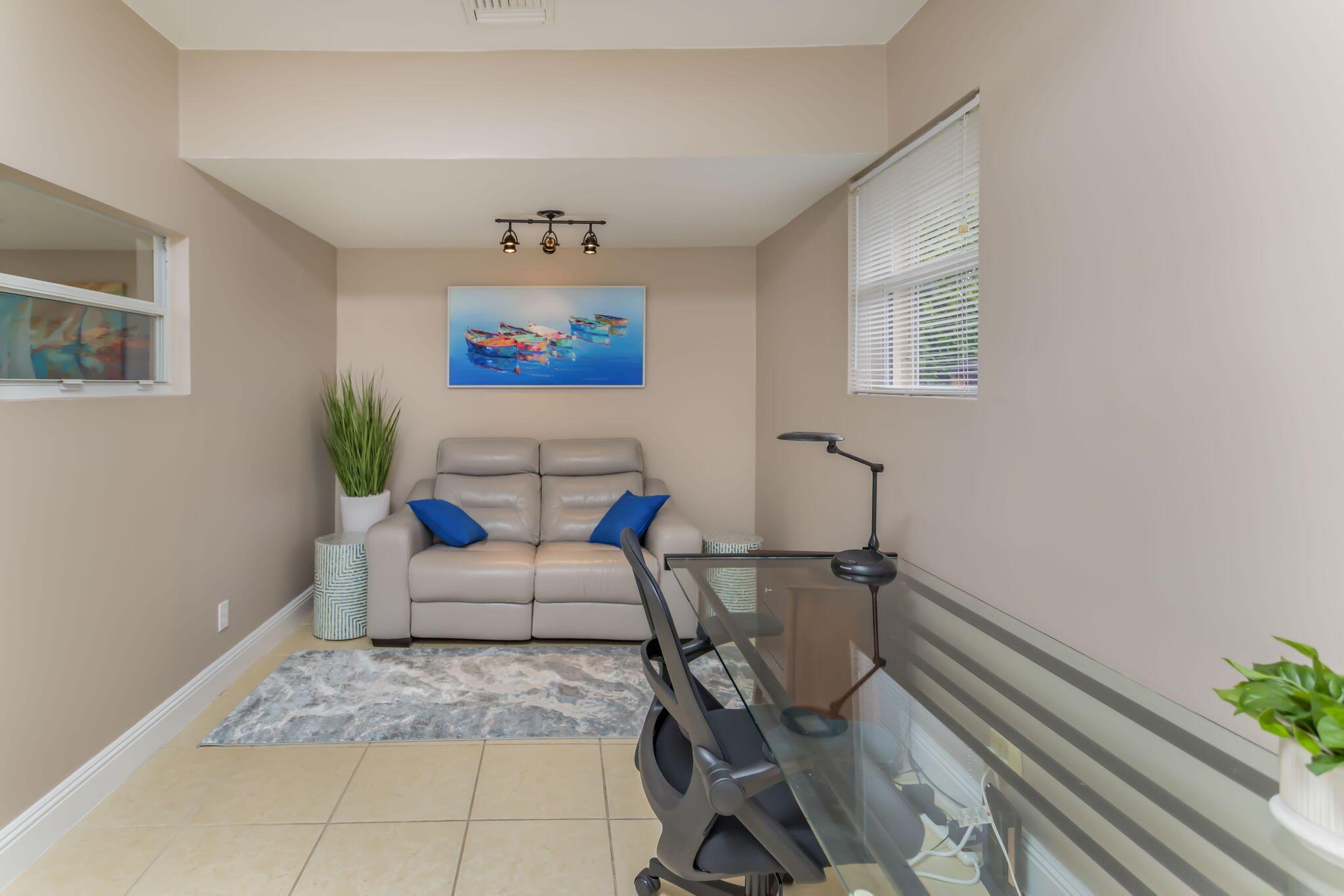 SILVER WOODS - Residential Lease