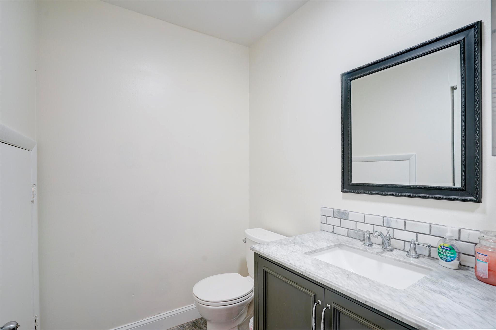 VILLAGE OF TURNBERRY PH I - Residential