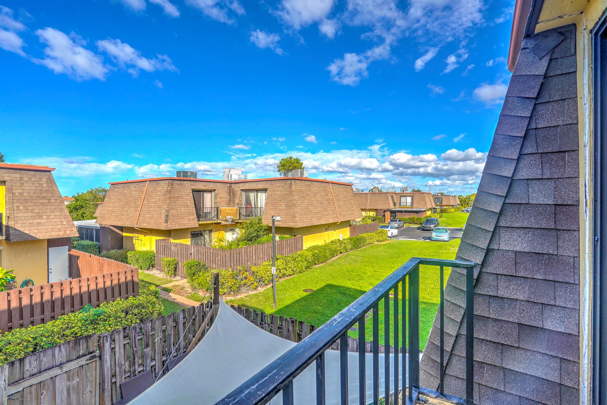 VILLAGE OF TURNBERRY PH I - Residential