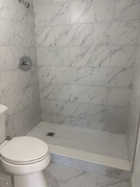VISCONTI - Residential Lease