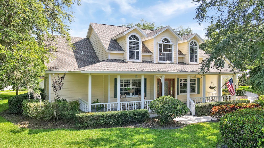 Photo of 5422 Stately Oaks Street, Fort Pierce, FL 34981 (MLS # R11096588)