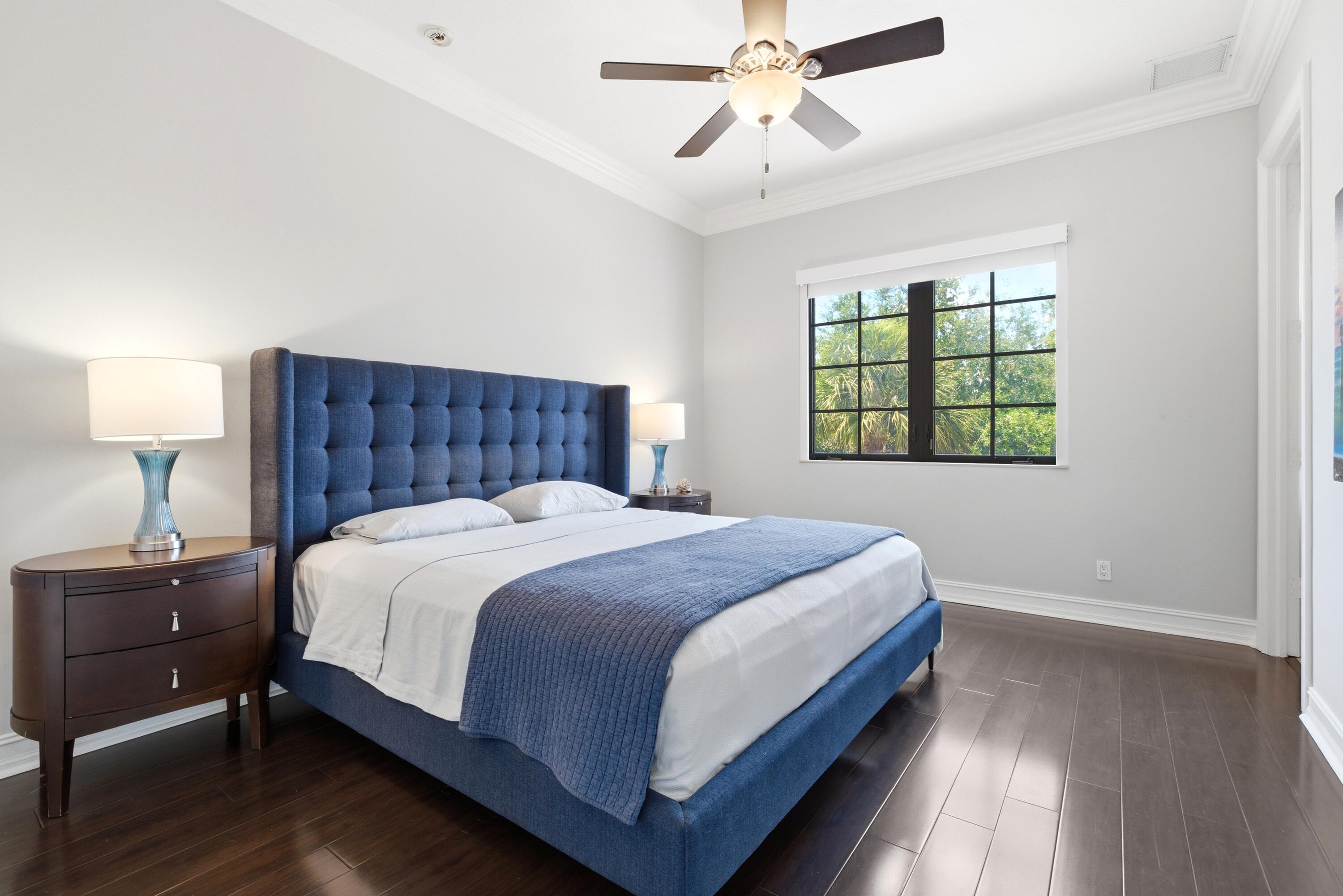 OAKS AT BOCA RATON - Residential